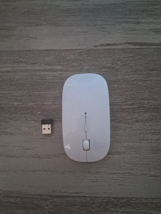 Vand tastaturi Gaming , mouse Wireless si Casti gaming în stare buna