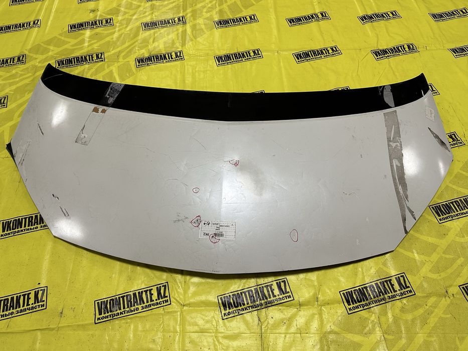 Капот оригинал Тойота Эстима (2 поколение) Toyota Estima/Previa