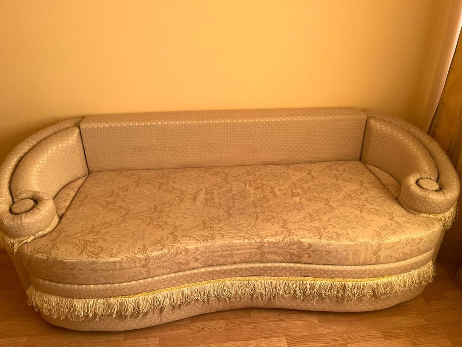 Продам мягкий уголок