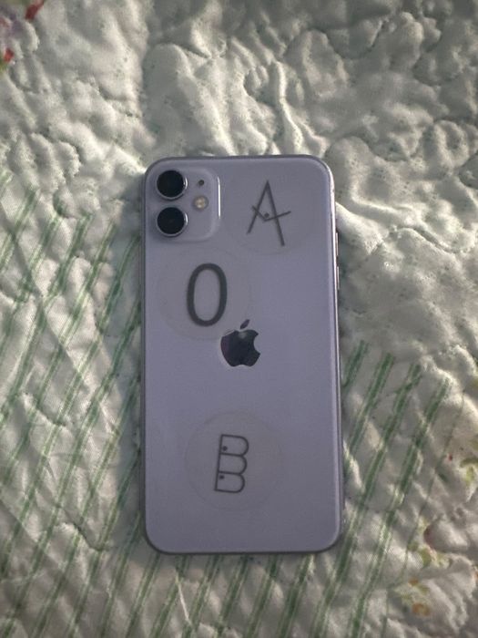 Продам apple айфон 11 128гб