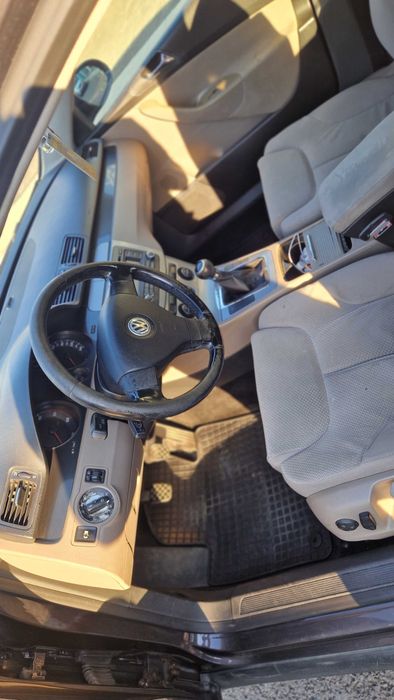VOLKSWAGEN Passat 2006 — imagine 3