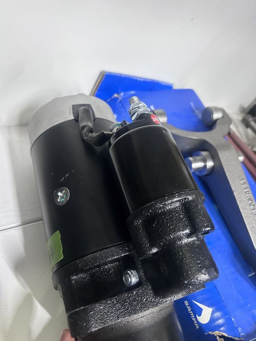 Стартер новый Mercedes  814