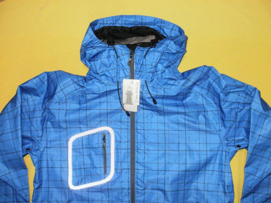 ARBIRO оригинална нова мъжка ветровка М