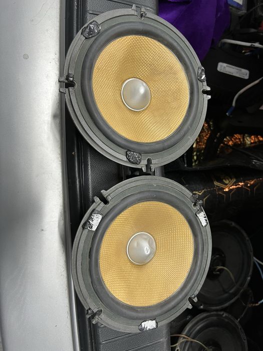 Колонки тыл Pioneer под систему SQ