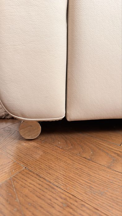 Pat crem 160x200 – aspect premium, foarte solid si stabil