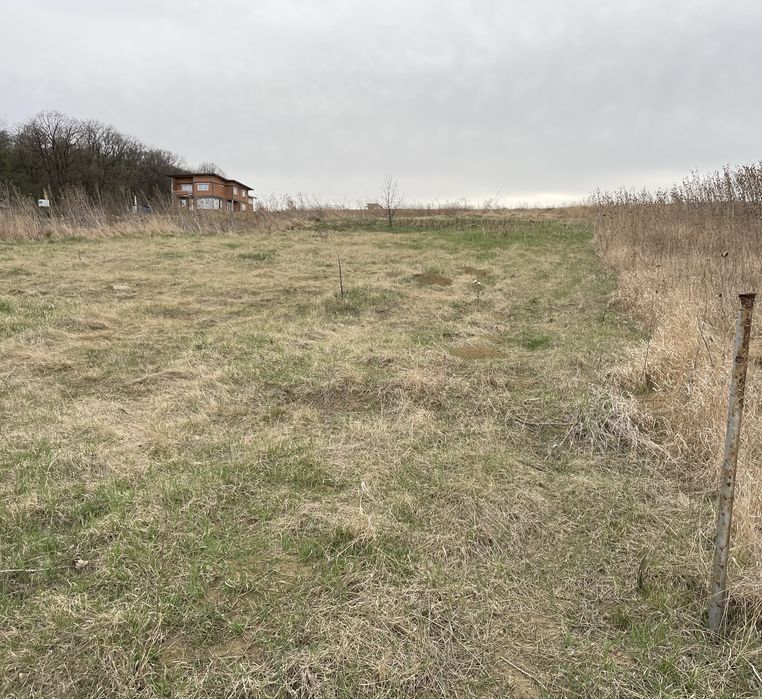 Teren intravilan Lebada Rai