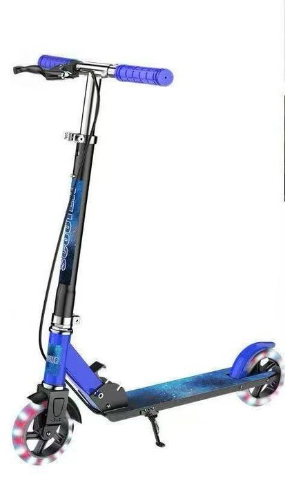 Trotineta cu lumini!