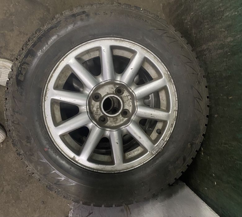 Продам диски на ауди 80 б4 без резины