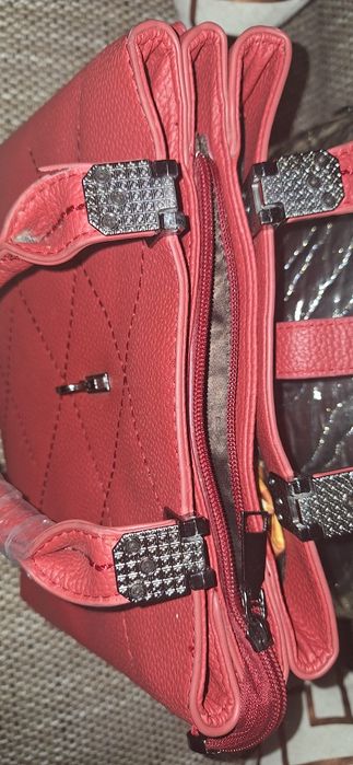 Poseta noua,rosu fucsia,noua,25 lei