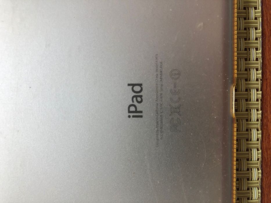 I Pad Air 1 16 GB за ремонт или части с кутия