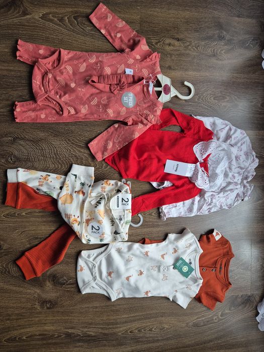 Seturi de body bebe 3-8 luni