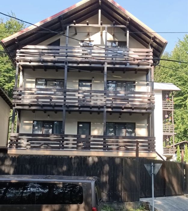 Camere de închiriat pe termen lung