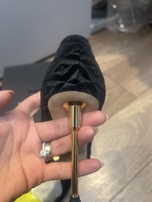 Elisabetta Franchi обувки с висок метален емблематичен ток