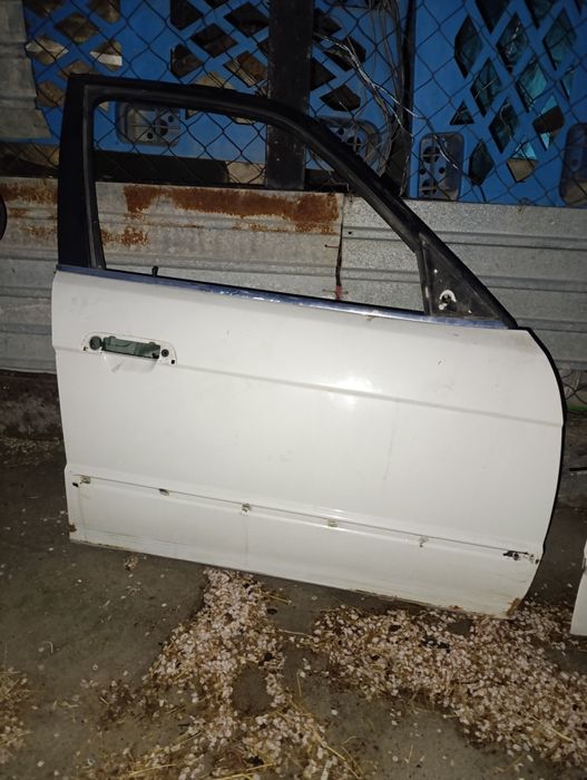 Двери на БМВ е34