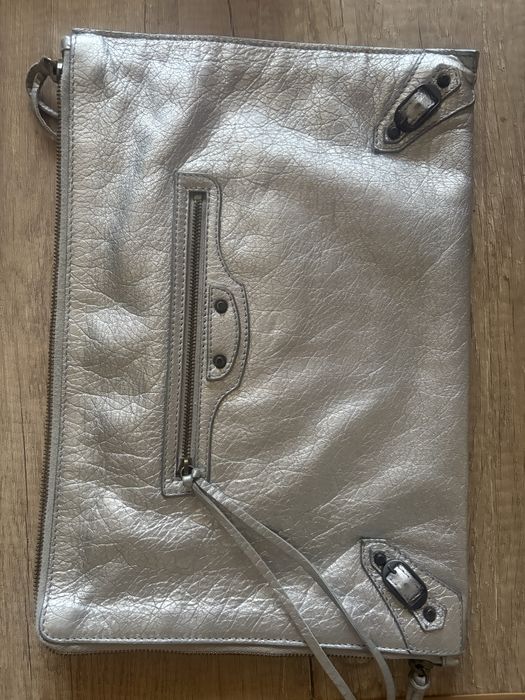 Geanta de mana Balenciaga piele de camila