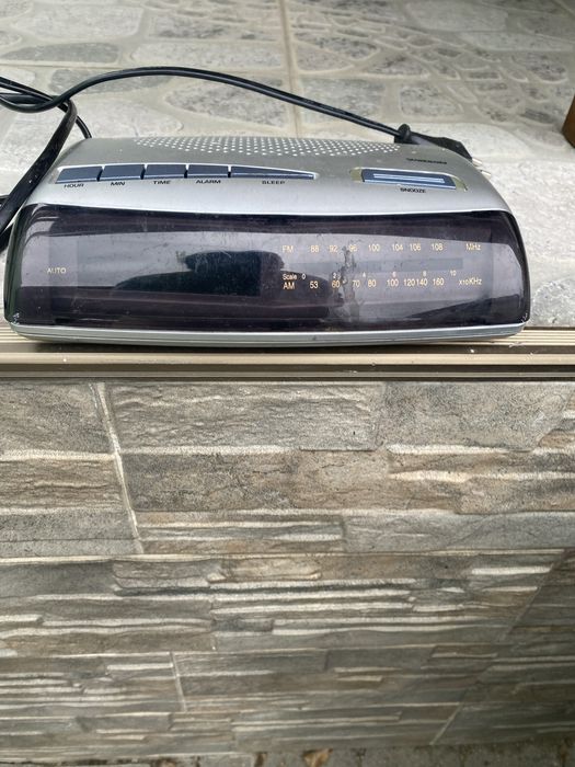 Radio Watson ,functioneaza  si cu baterii