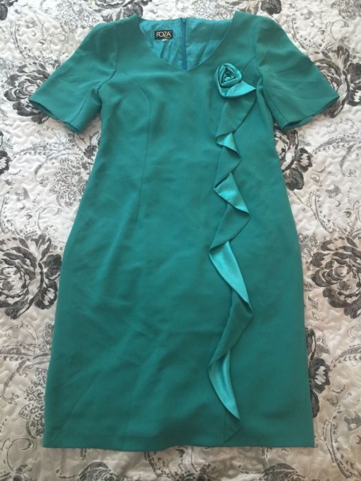 Красивое платье 48-50 р-ра Европа!