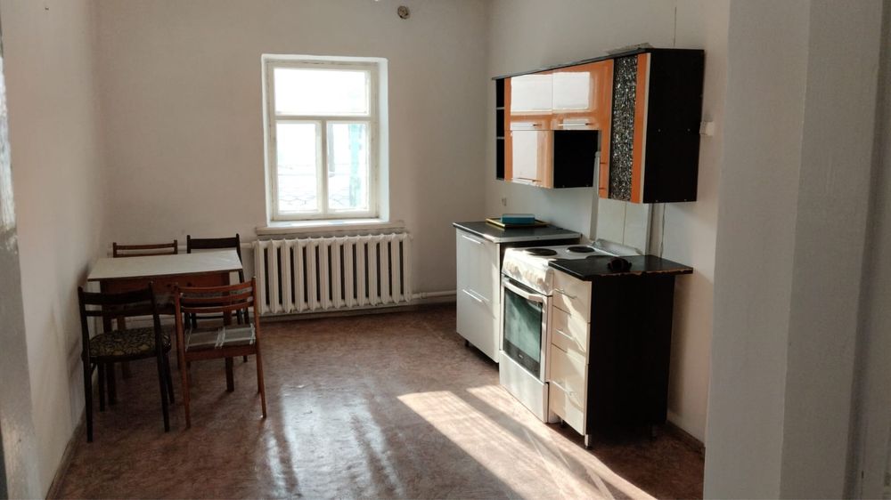 Дом на комсомольском