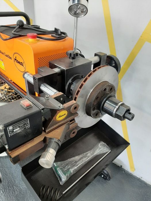 Услуга  шлифовка тормозной (опорных)  дисков