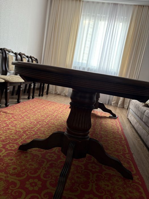 Продаём стол срочно