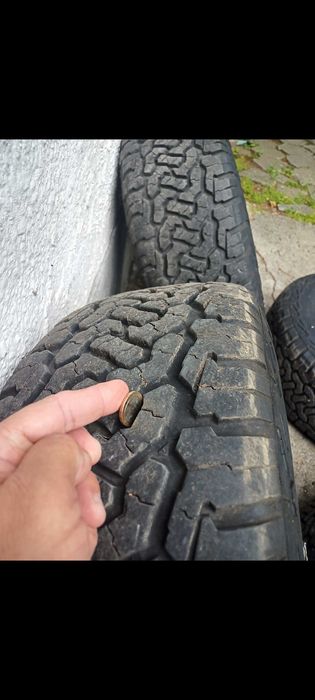 ПРОДАВАМ; ДЖАНТИ И ГУМИ