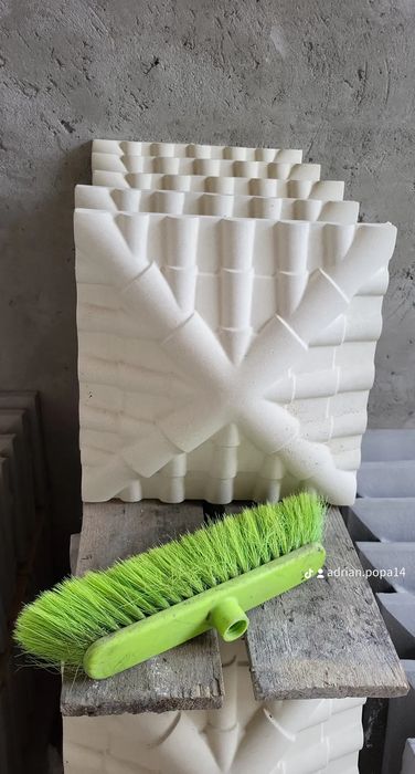 Intervalele și pălării de gard