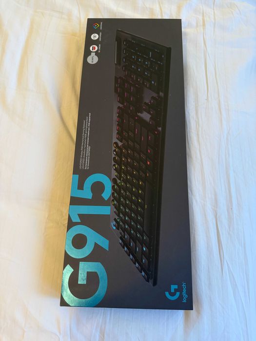 Tastatura Logitech G915 Lightspeed Wireless RGB Mechanical Gaming ...