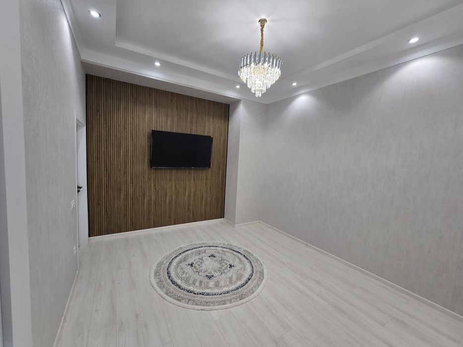 Аренда 2 комн. квартира на м-ве Панельный. 2/10/10