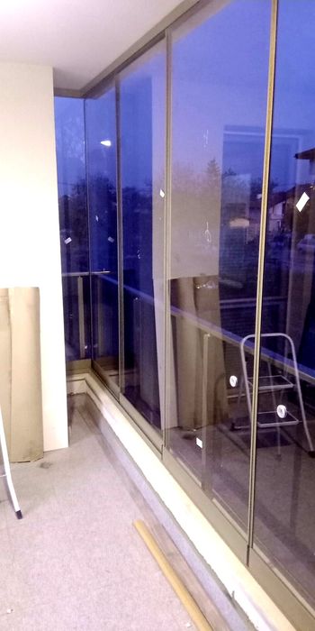 Безпрофилно остъкляване за тераси, балкони и веранди