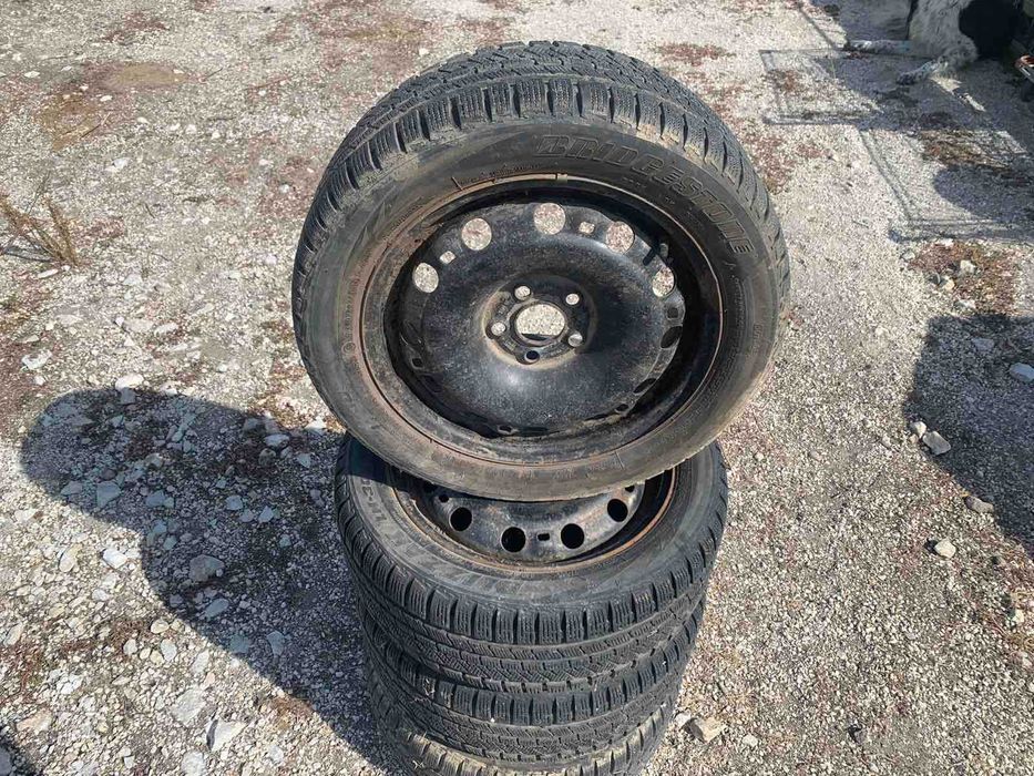 джанти със зимни гуми за сеат ибиза 6L 5X100 195/50/15 BRIDGESTONE 4бр