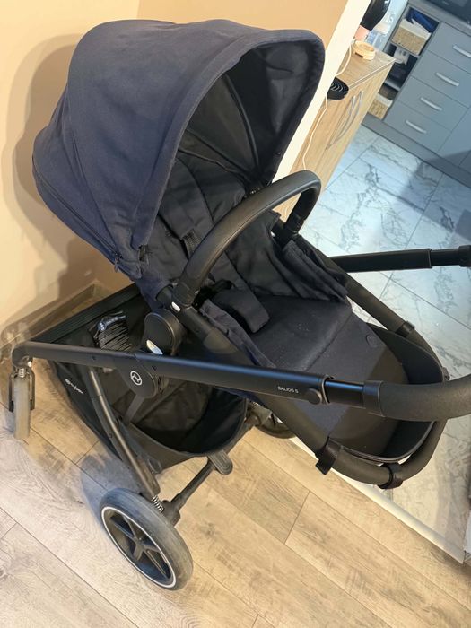 Cybex Бебешка количка Eos  2в1 със зимен и летен кош