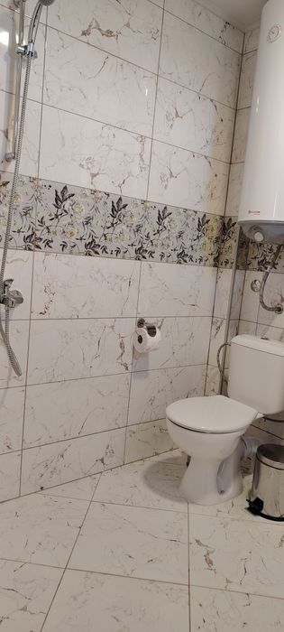 Дава се под наем Етаж от къща в с. Дуранкулак, Област Добрич - 120 кв.м за 51 € - Снимка #23