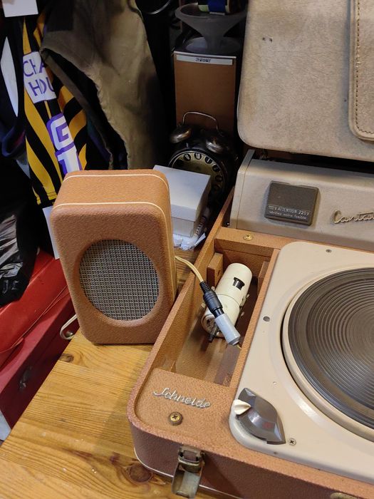 Лампов грамофон Schneider Cantate