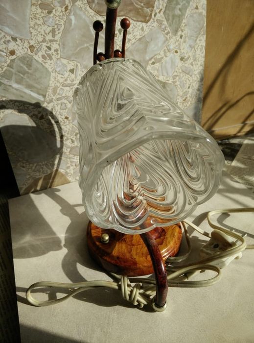 Светильник настенный (бра)