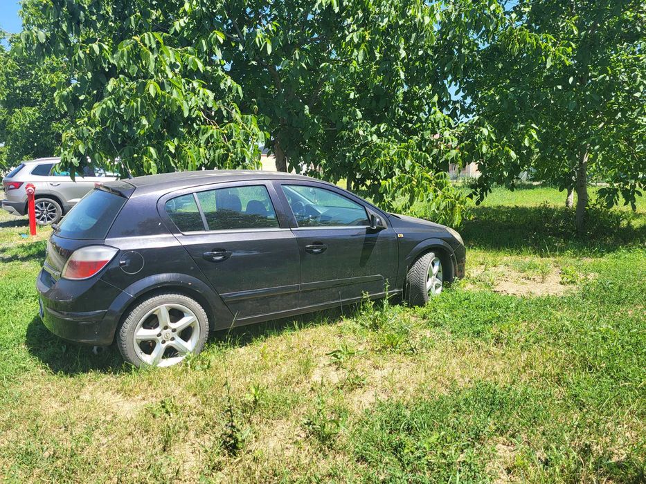 OPEL Astra 2004