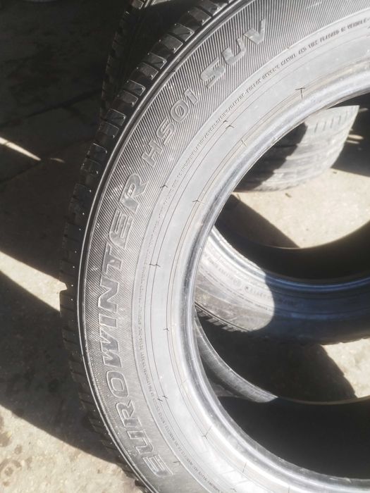 2 зимни гуми 215/65/17