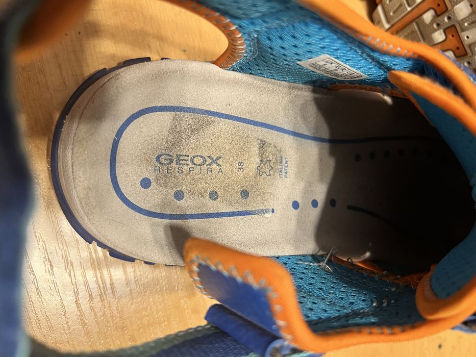 Sandale Geox din piele
