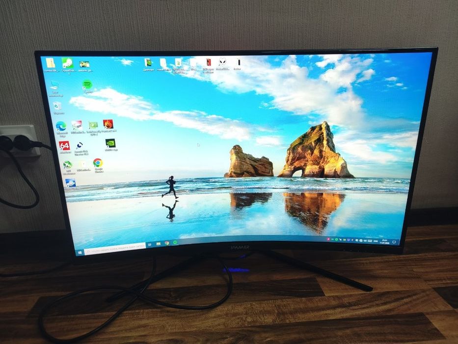 32"Immer 165Hz FHD в отличном состоянии!32 monitor curved