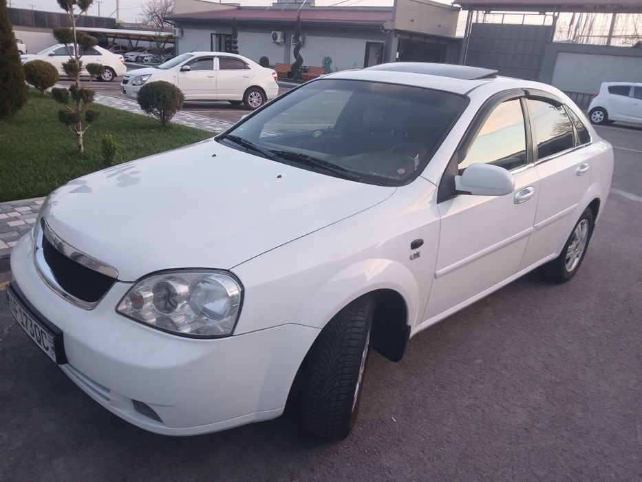 Other Lacetti / Gentra 2011
