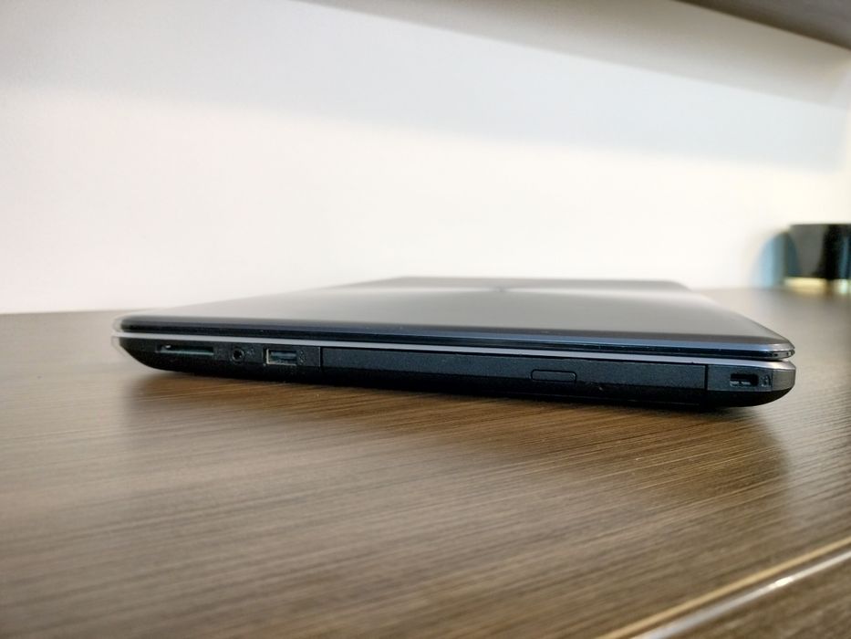 Laptop Asus Intel i5 8250u ssd 256 gb