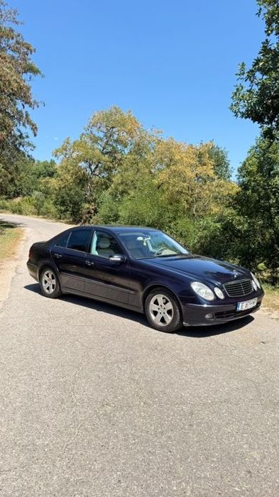 Mercedes E 280 /3,2 редовия двигател