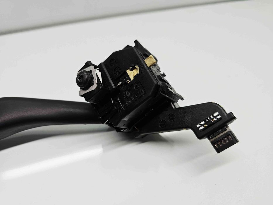 Maneta semnalizare Volkswagen Touran (1T1, 1T2) [Fabr 2003-2010] 1K09