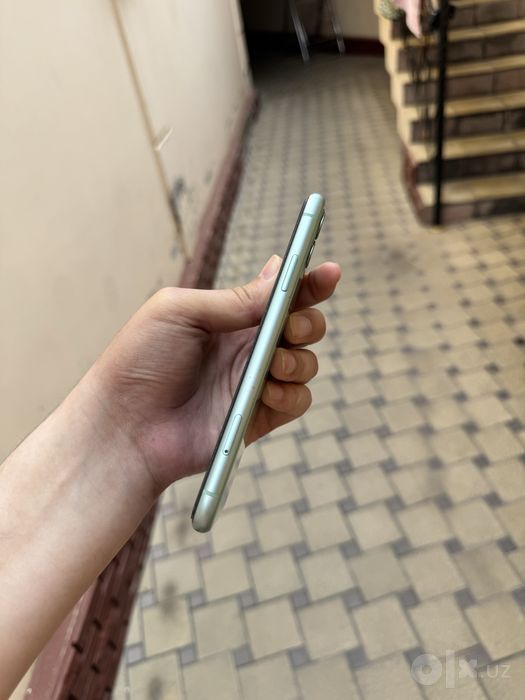 Iphone 11 64gb green