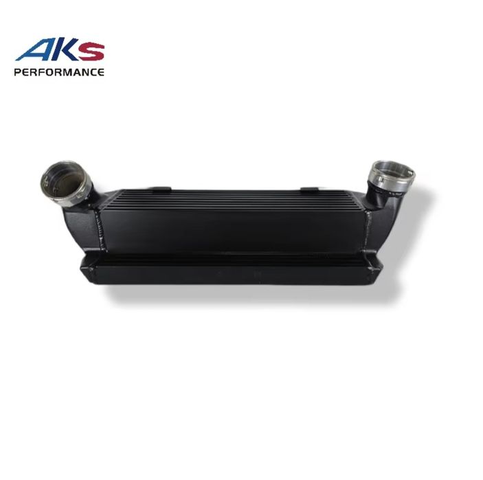 Спортен интеркулер за BMW E82 E88 E90 E91 E92 E93 Z4 E89 N54