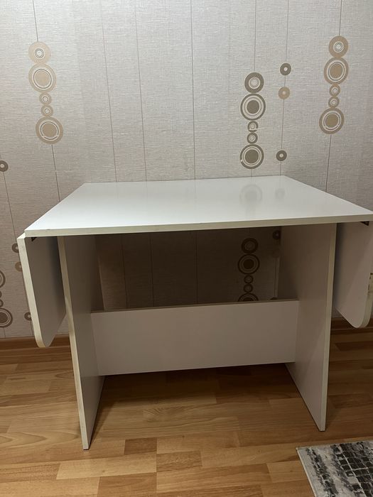 Продам стол со стульями