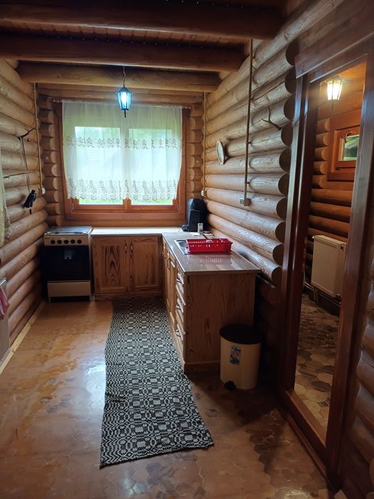 Cabană de închiriat – Tărhăuși, comuna Ghimeș-Făget, județul Bacău