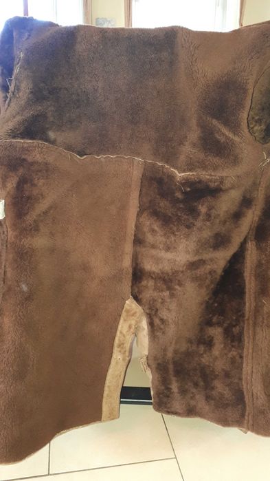 Cojoc bărbătesc Original Shearling, Italia, marime 52-54, PREȚ REDUS