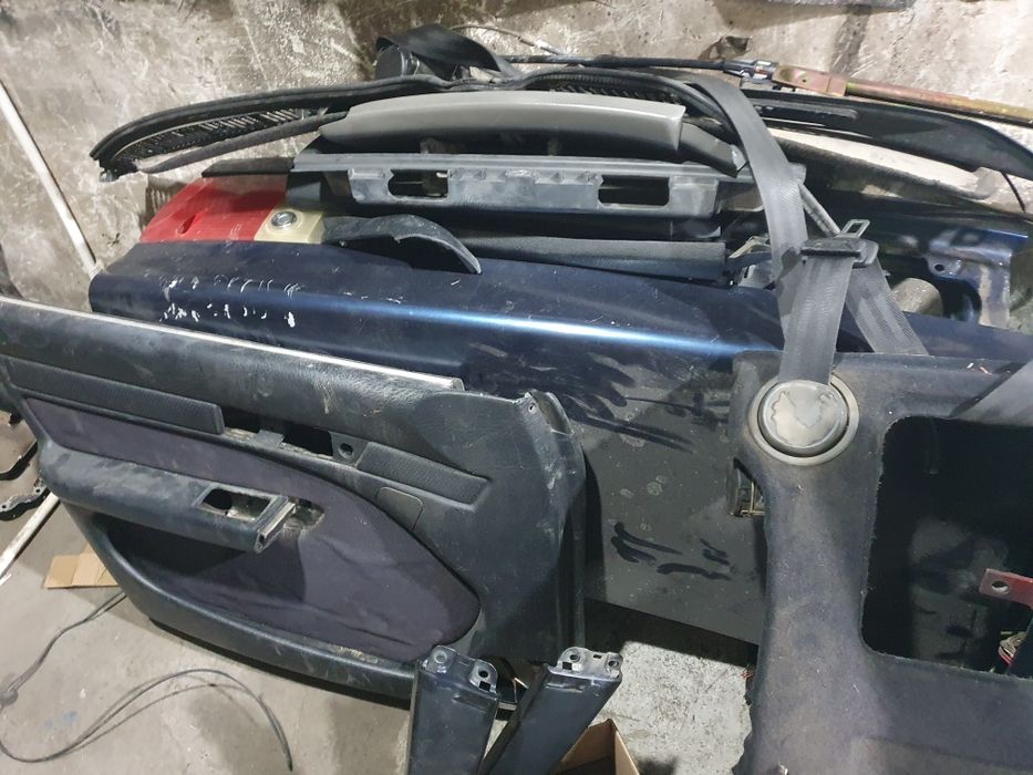 Продам Ауди  100 с4 запчасти