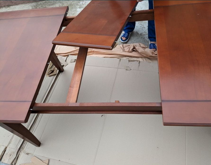 Masa noua, lemn masiv