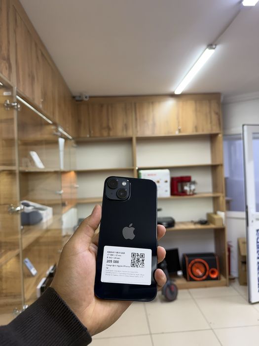 iPhone 14 256гб акб 76%